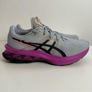 ASICS Novablast Running Shoes Women’s Size 8.5 Pixel Noise Grey